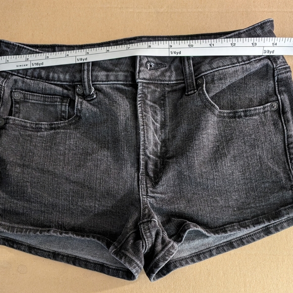 American Eagle bundle of shorts - Picture 3 of 6